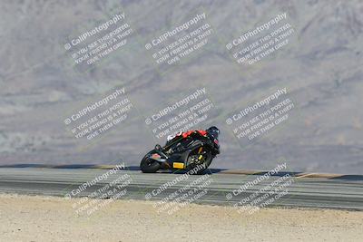 media/Dec-07-2025-CVMA (Sun) [[3e7d2de5dc]]/Race 6-The Shootout/